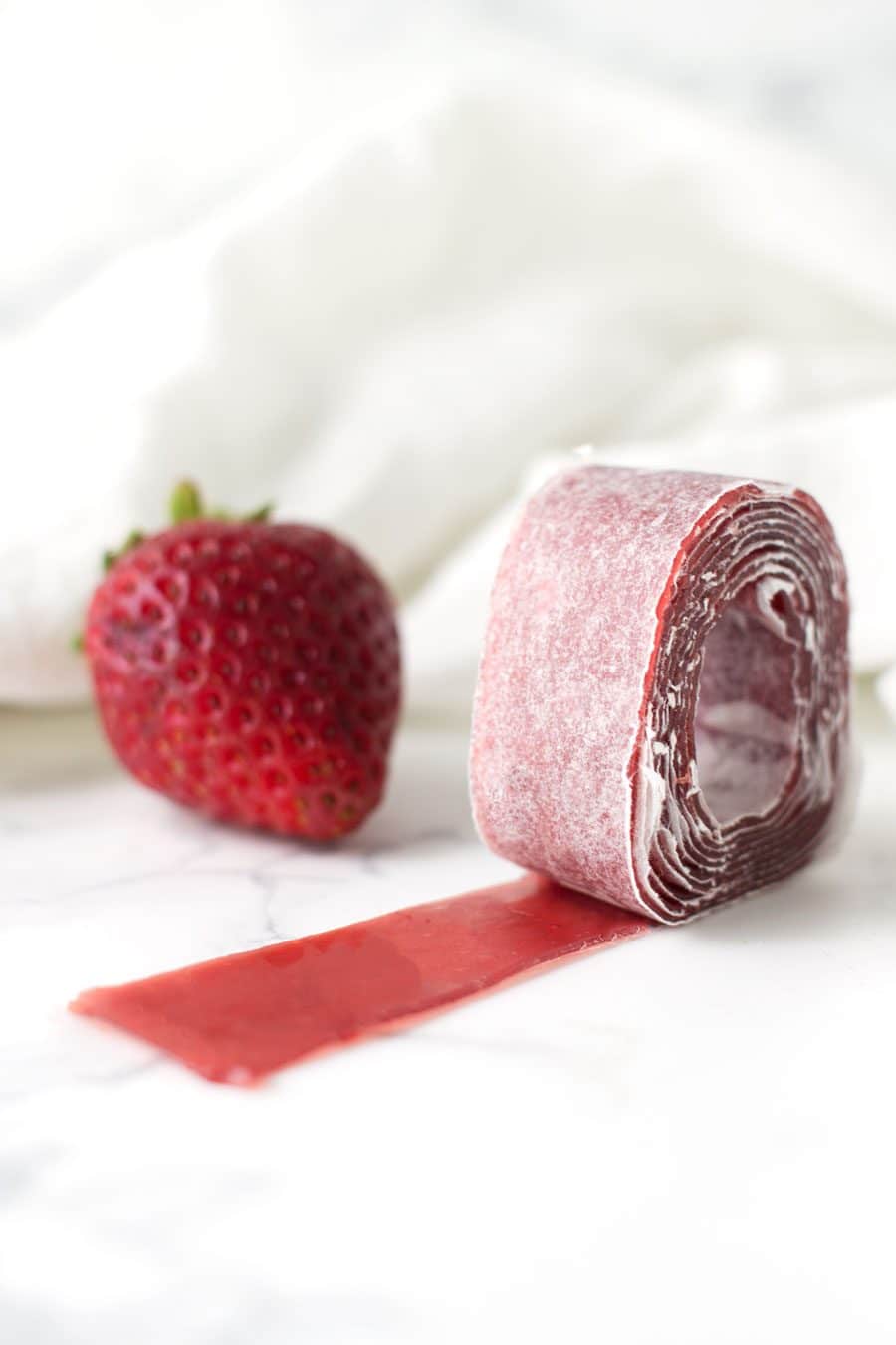 Homemade Strawberry Fruit Leather Roll-Ups (Dehydrator Recipe